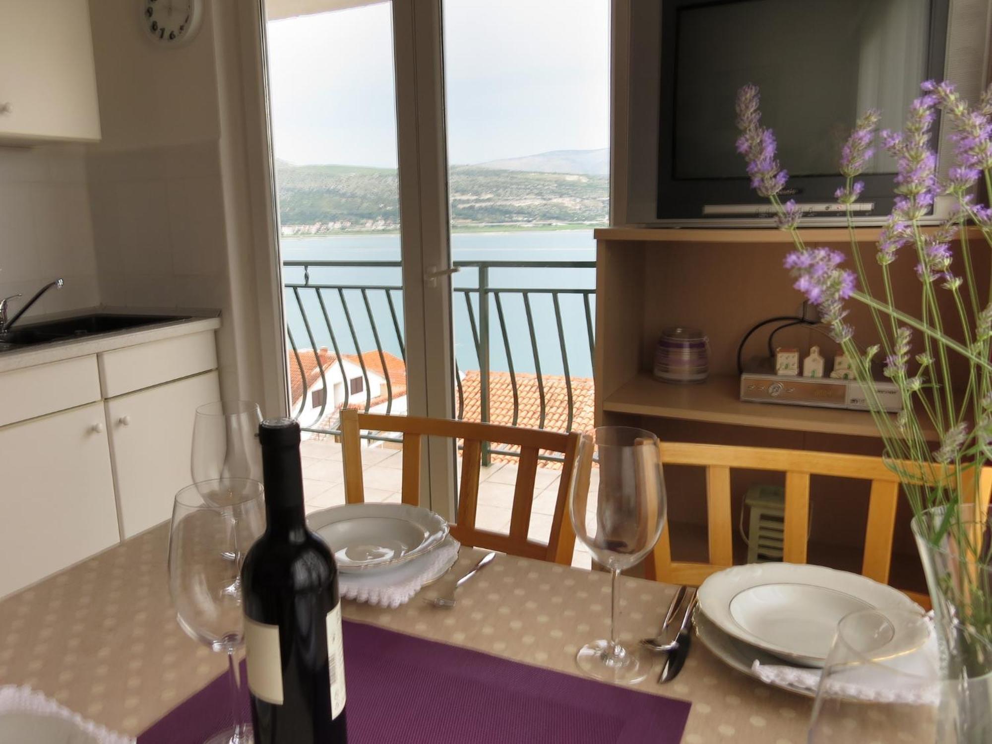 Apartments Barba Trogir Exterior foto